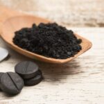 Carvão vegetal ativado: saiba os benefícios ao nosso organismo