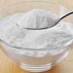 Bicarbonato de sódio: entenda para que serve e como utilizar.
